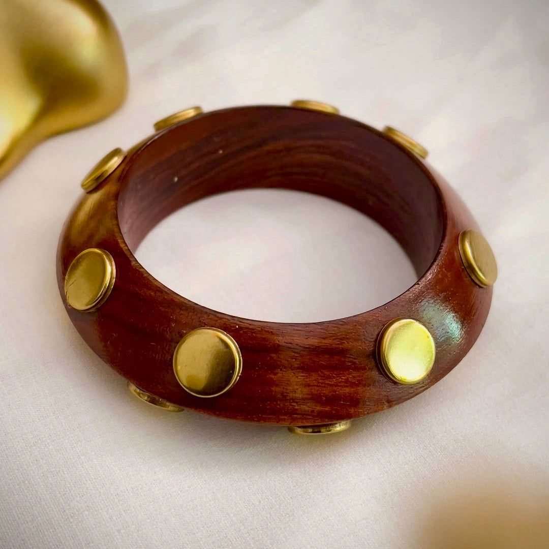 Wooden Vogue