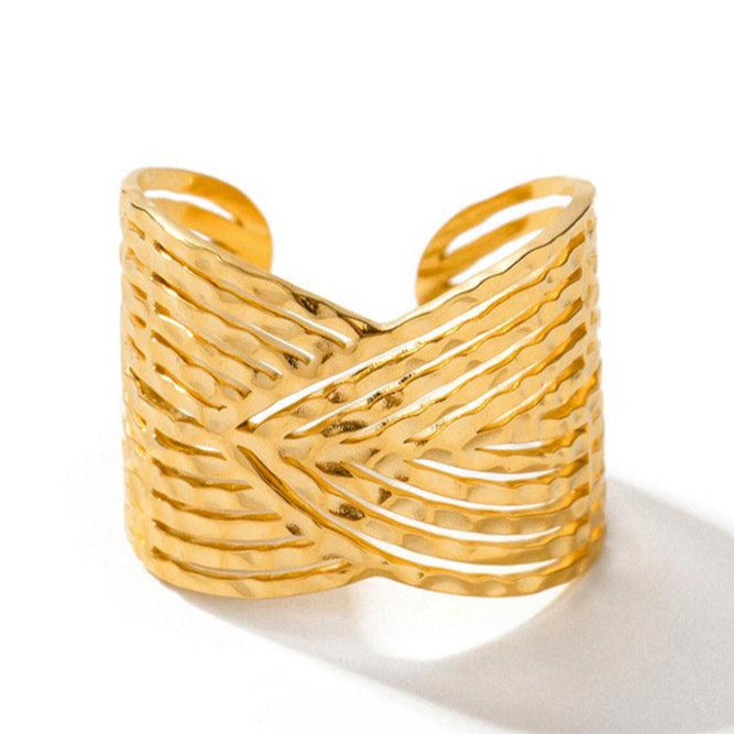 Gold weave ring