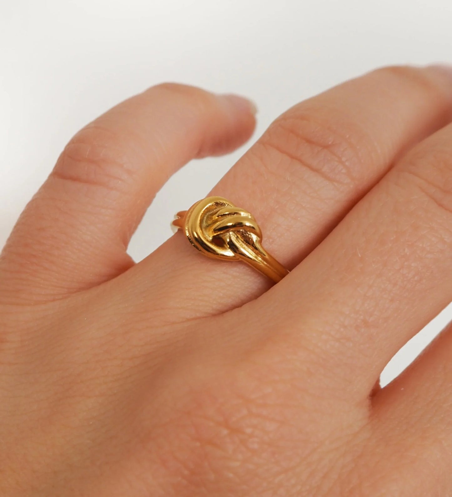 Infinity Knot Ring