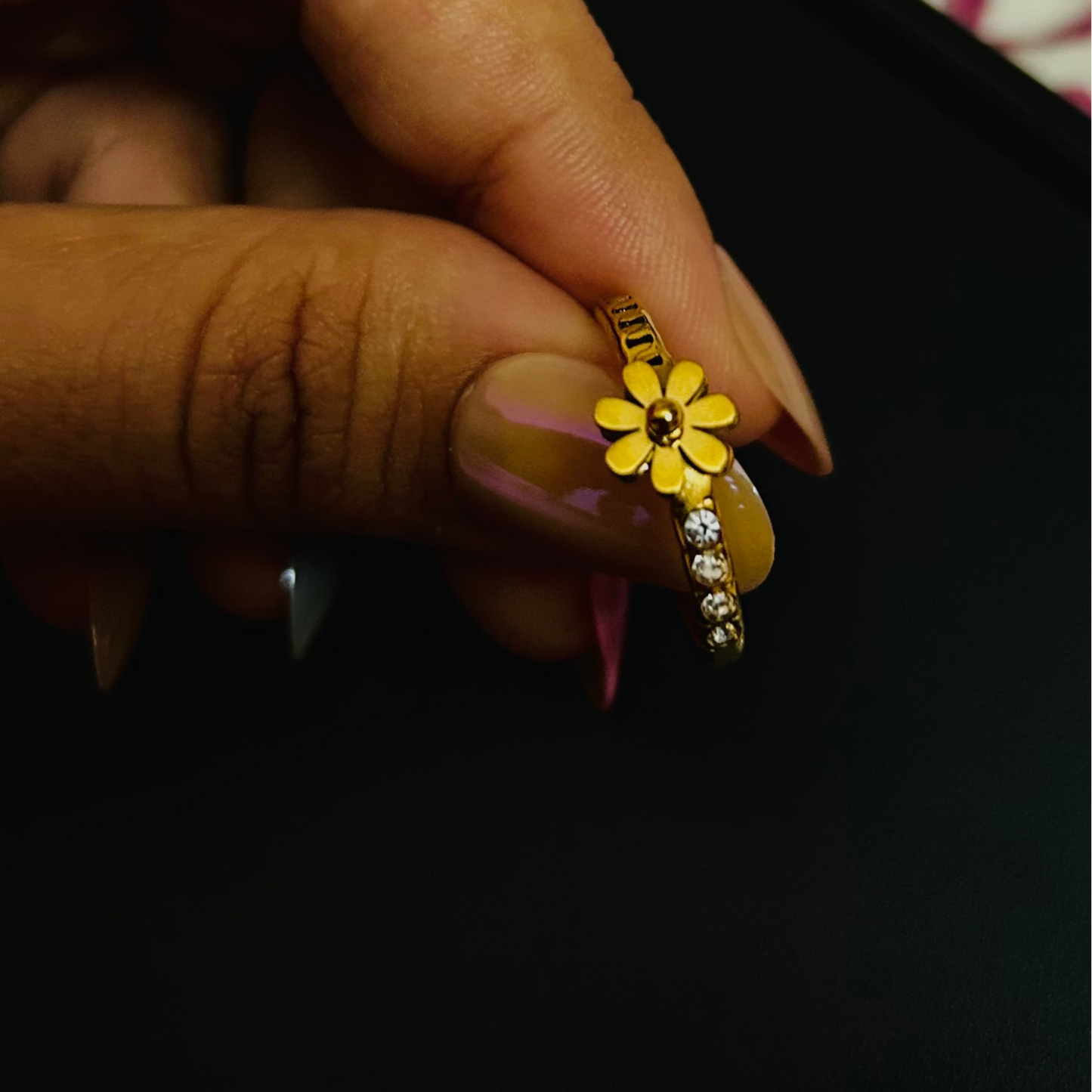 Folorette Ring