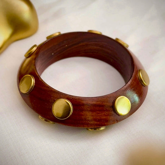 Wooden Vogue