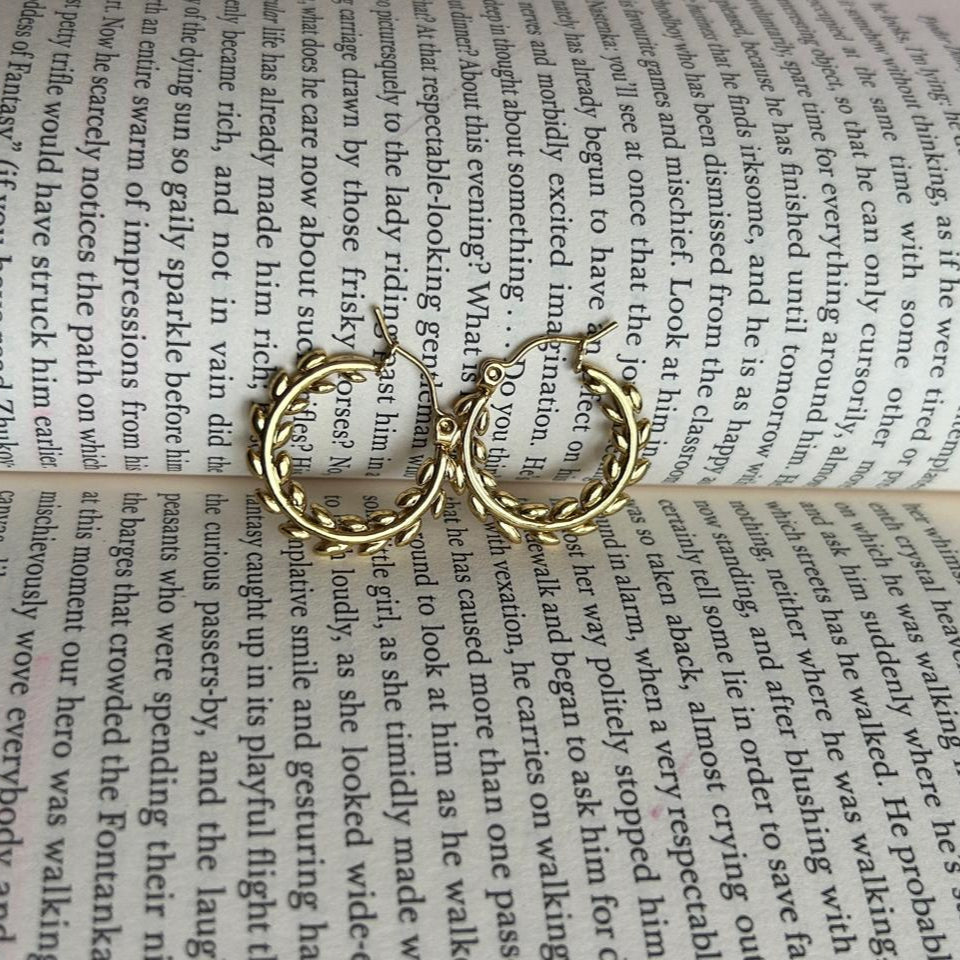 Leaf hoops